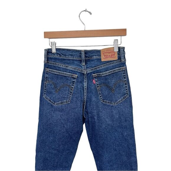 Levi’s | Wedgie Straight High Rise Button Fly Stretch Raw Hem Distressed Jeans - Picture 3 of 11